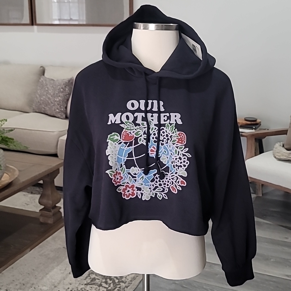 Levi's®Our Mother Graphic Cropped Hoodie Size L - Picture 3 of 14